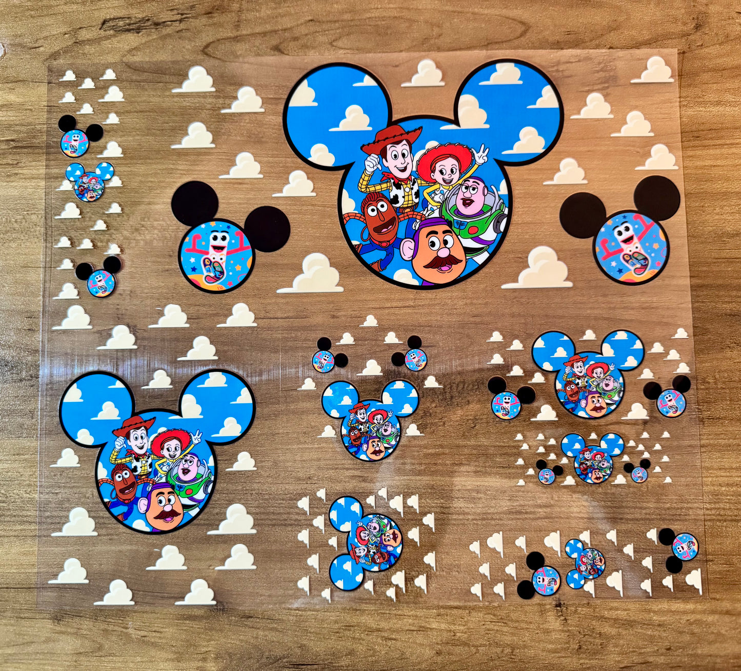 Toy Friends Wrap Set