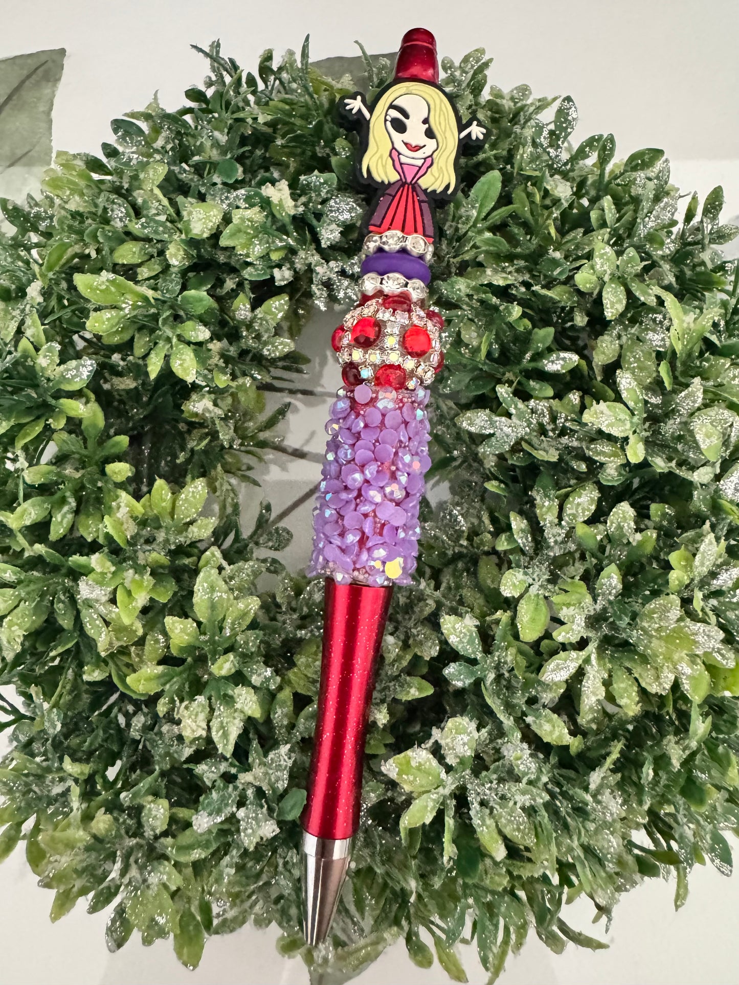 Blonde Witch Sister Pen