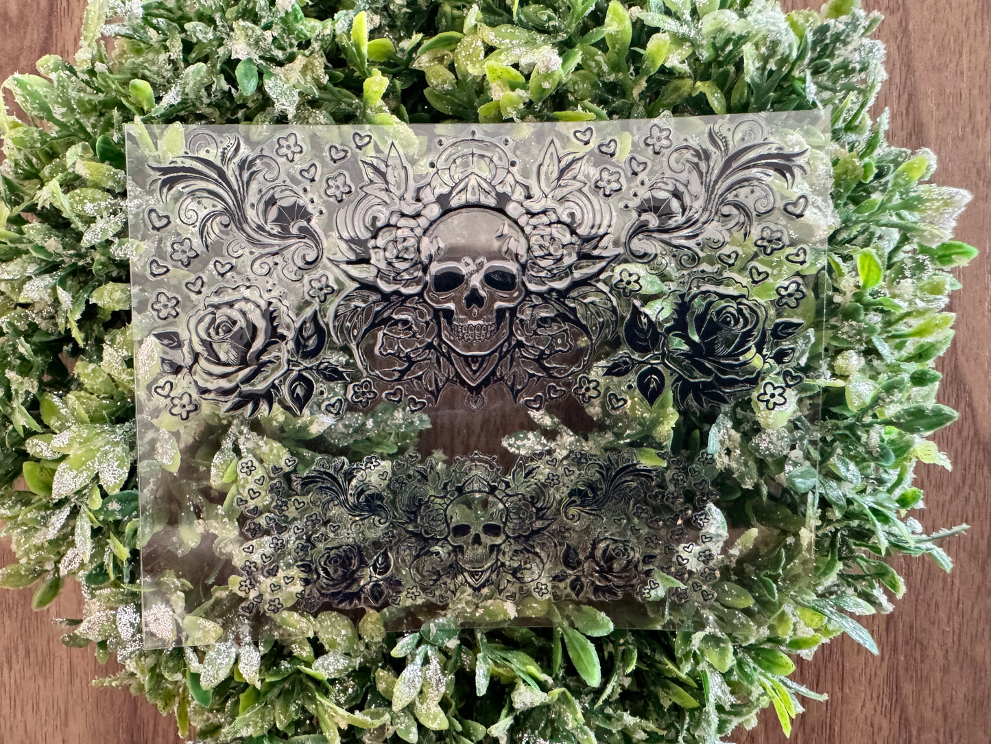 Black Skull Mini Wrap