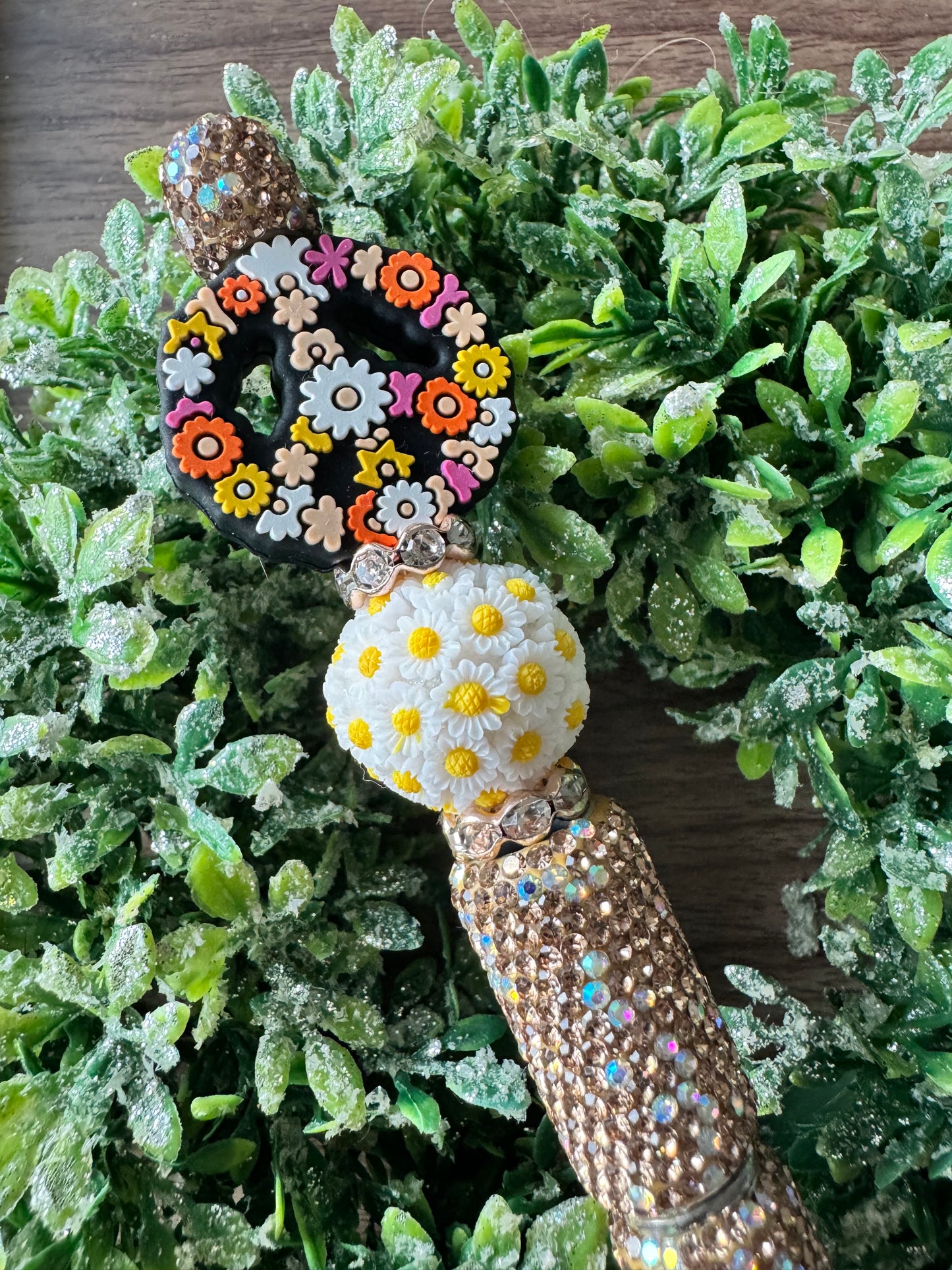 Flowery Peace Sign Fancy Pen