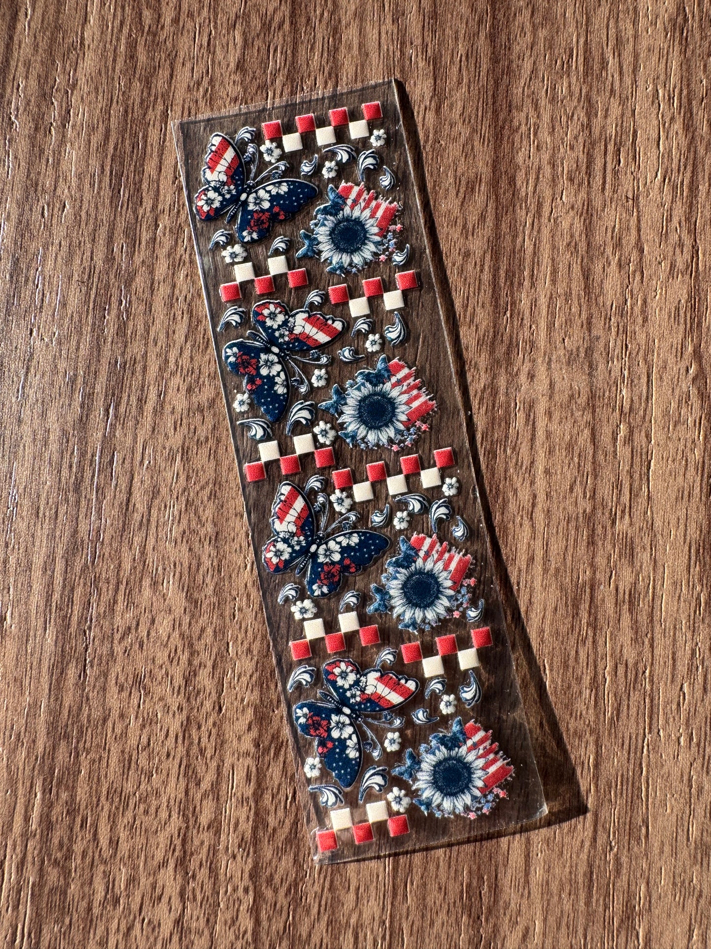 Red, White, Blue Butterflies Pen Wrap