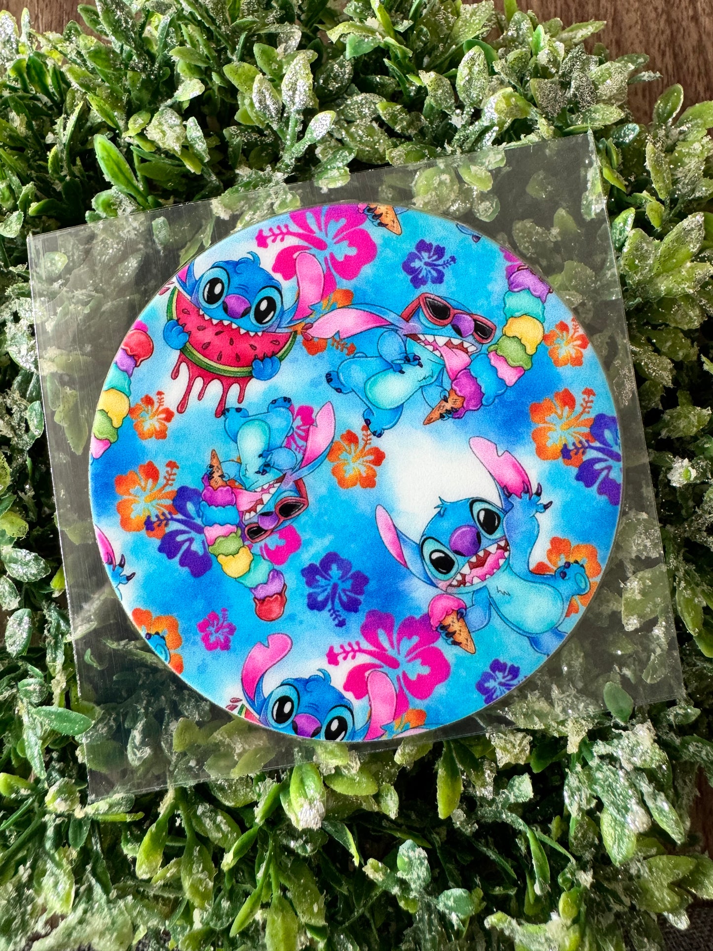 Hawaiian Blue Alien Circle Decal