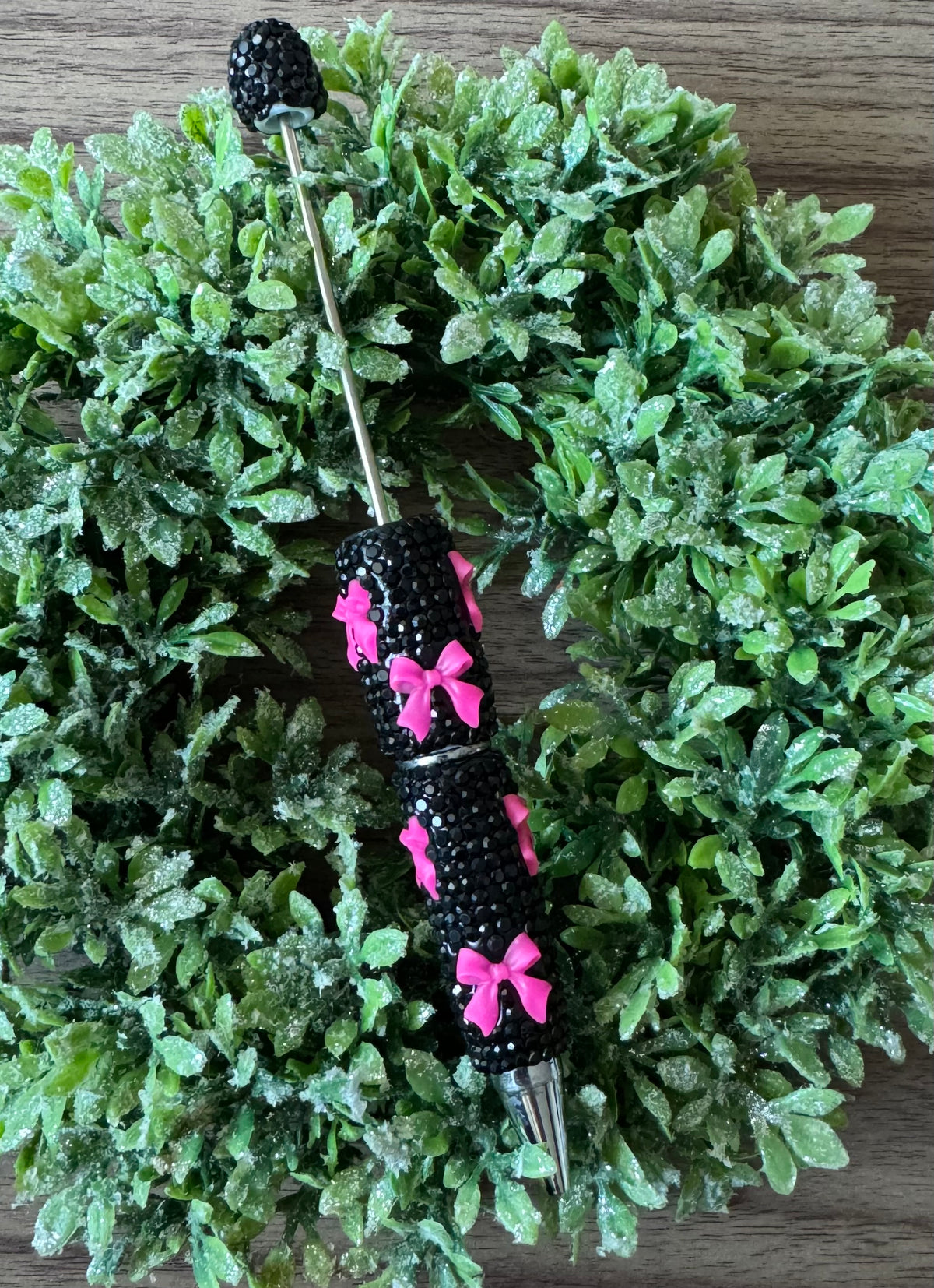 Black/Hot Pink Bow Fancy Pen