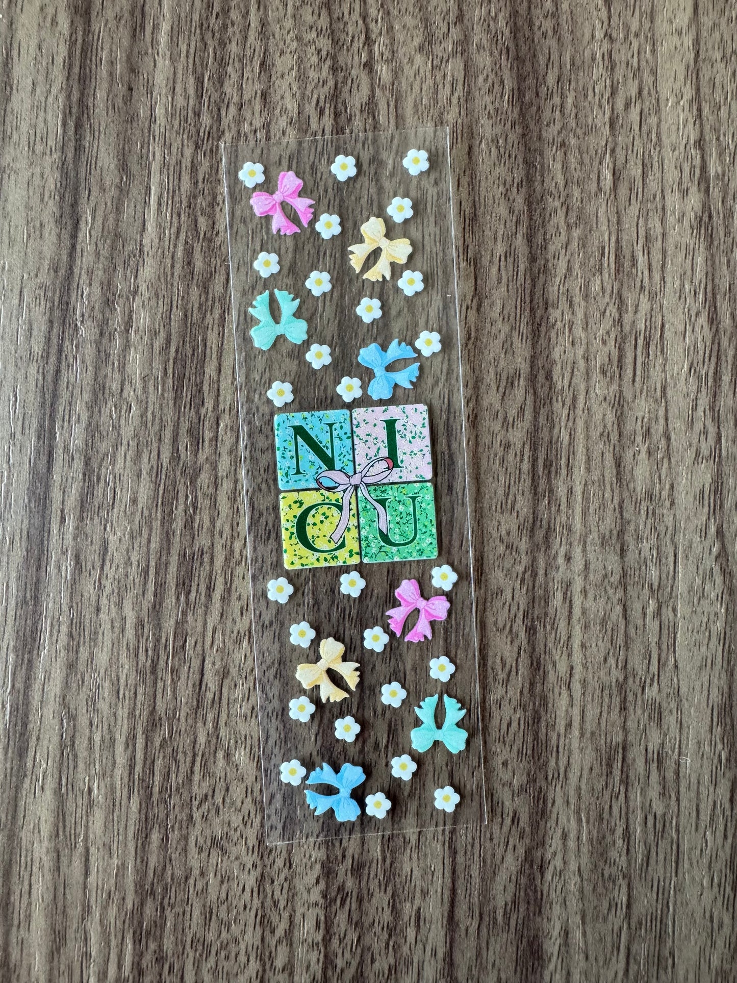 Flowery NICU Pen Wrap