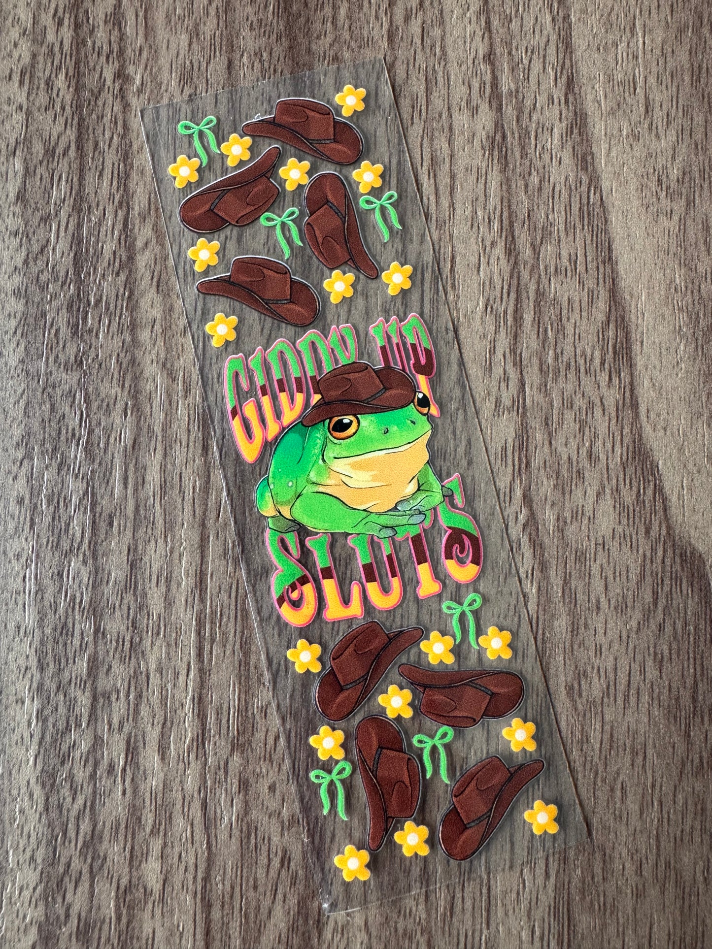 Giddy Up Frog Pen Wrap