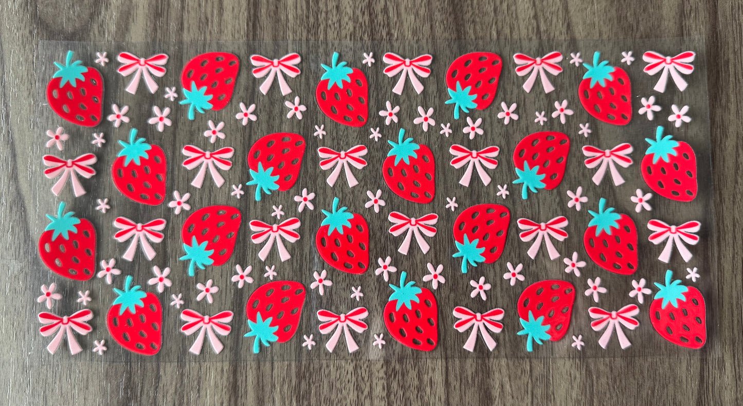 Strawberries & Bows Cup Wrap