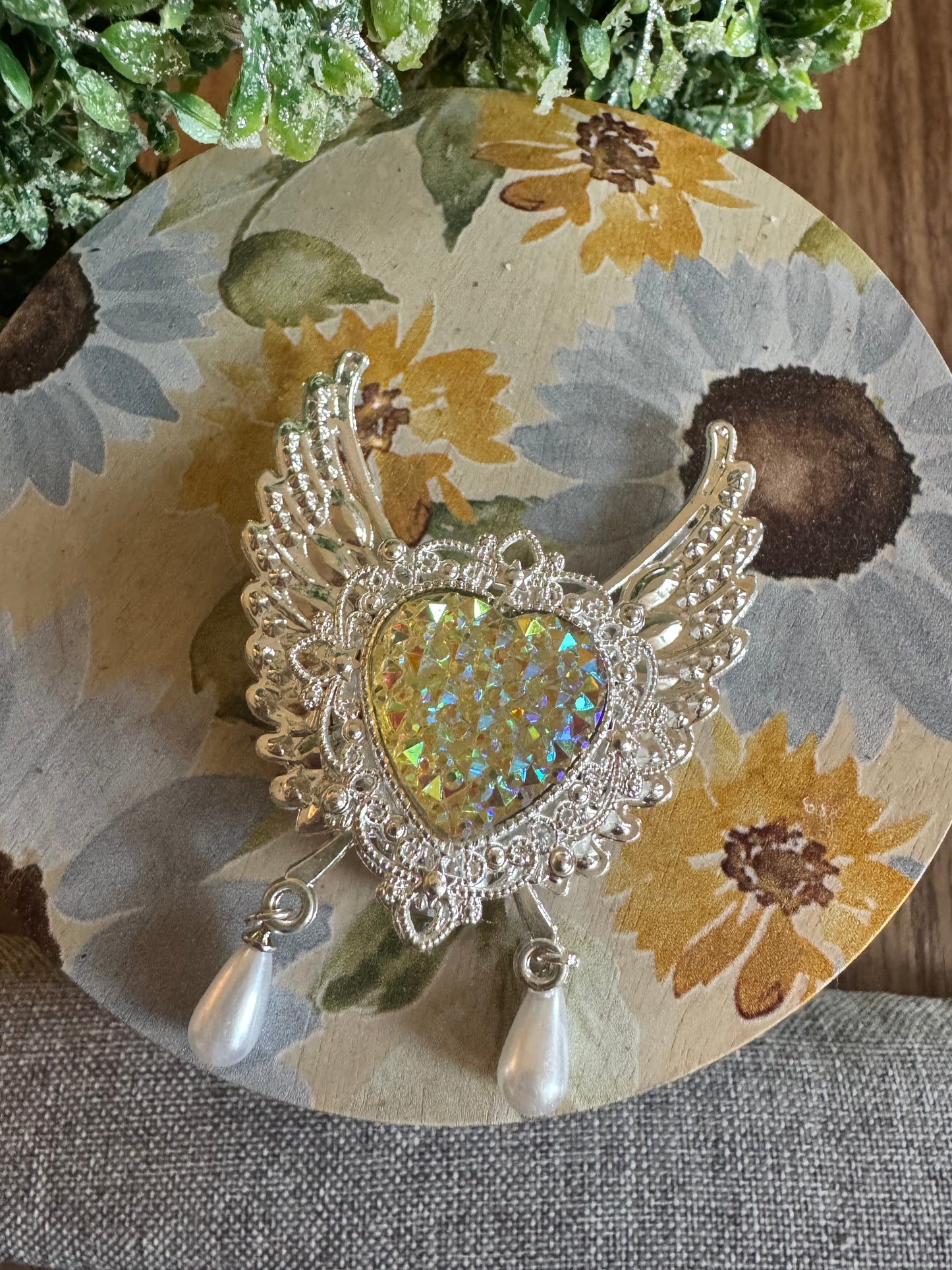 Iridescent Angel Wings Bead