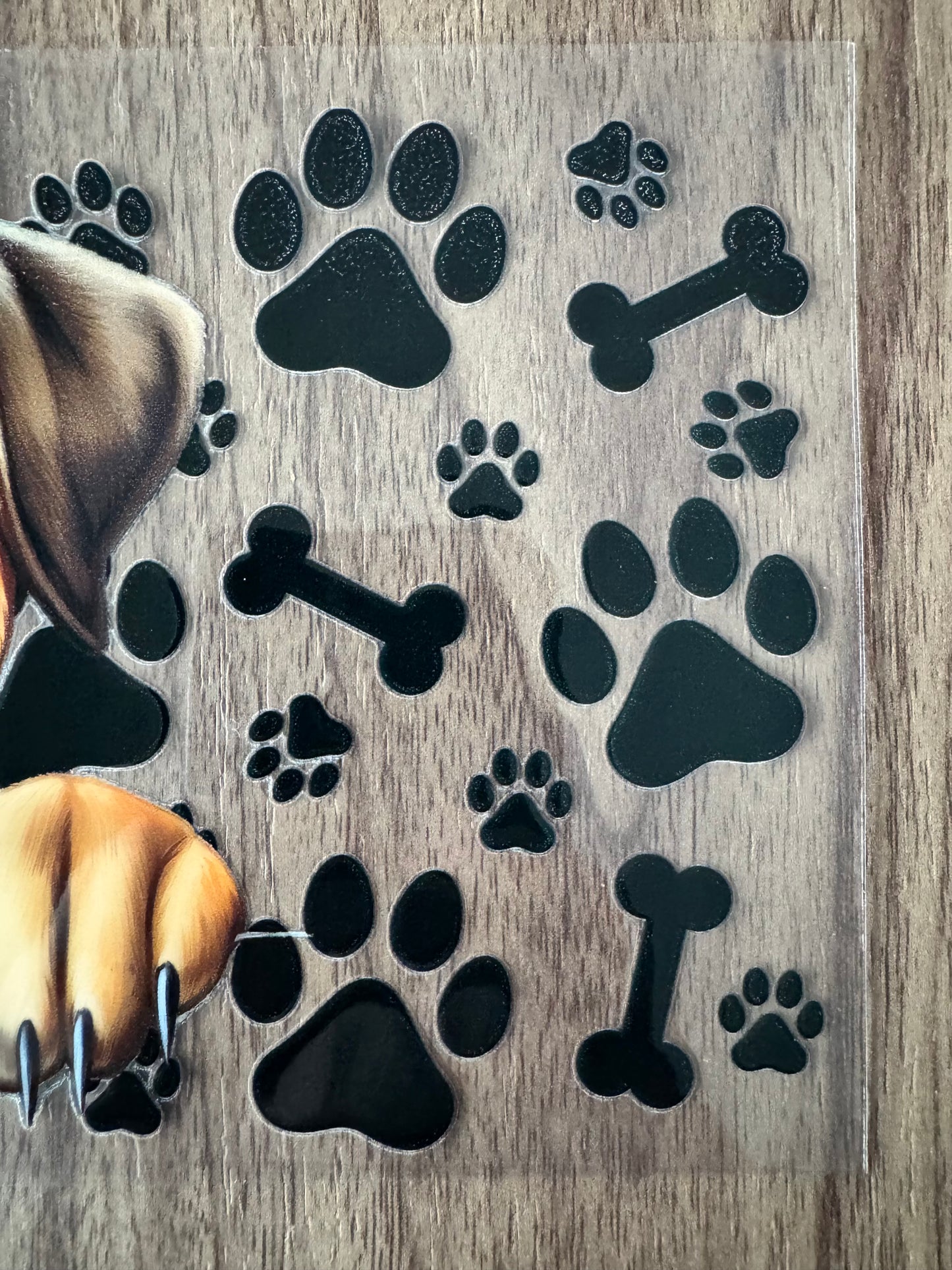 Bullmastiff Paws Cup Wrap