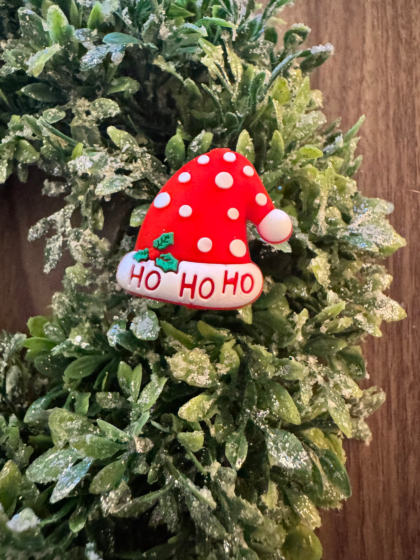 Polka-Dot Santa Hat Focal (3-D)