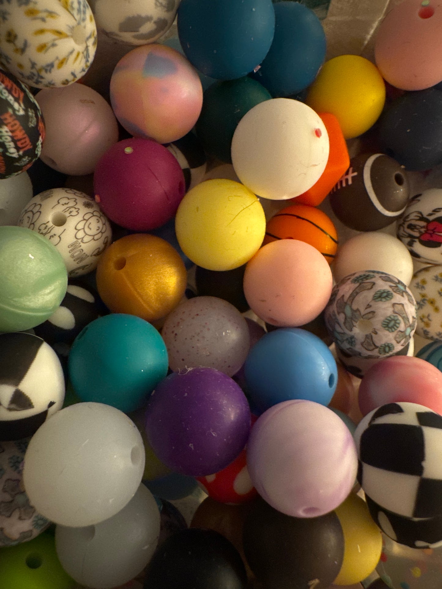 15mm Mixed Silicone Beads