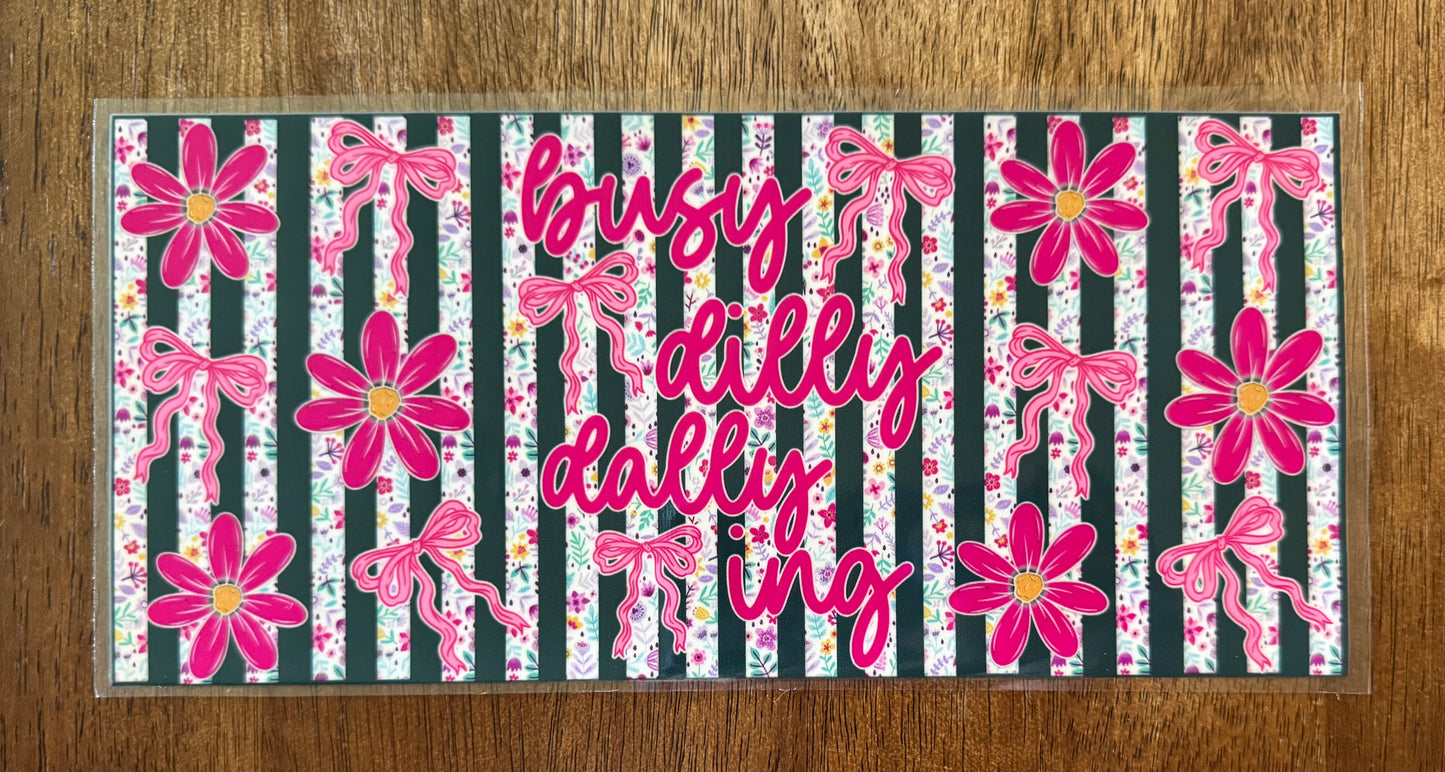 Dilly Dallying Cup Wrap