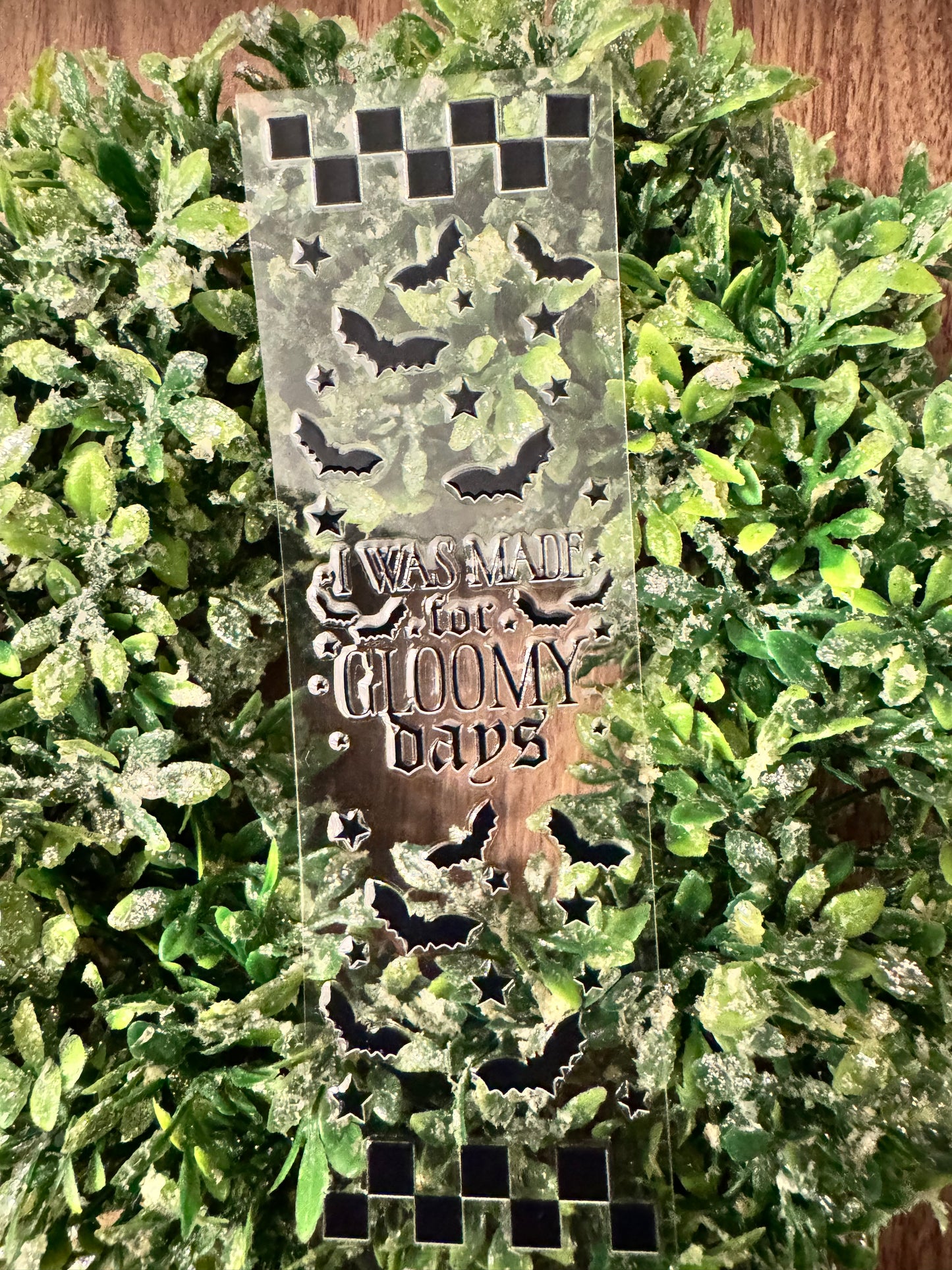 Made for Gloomy Days Pen Wrap