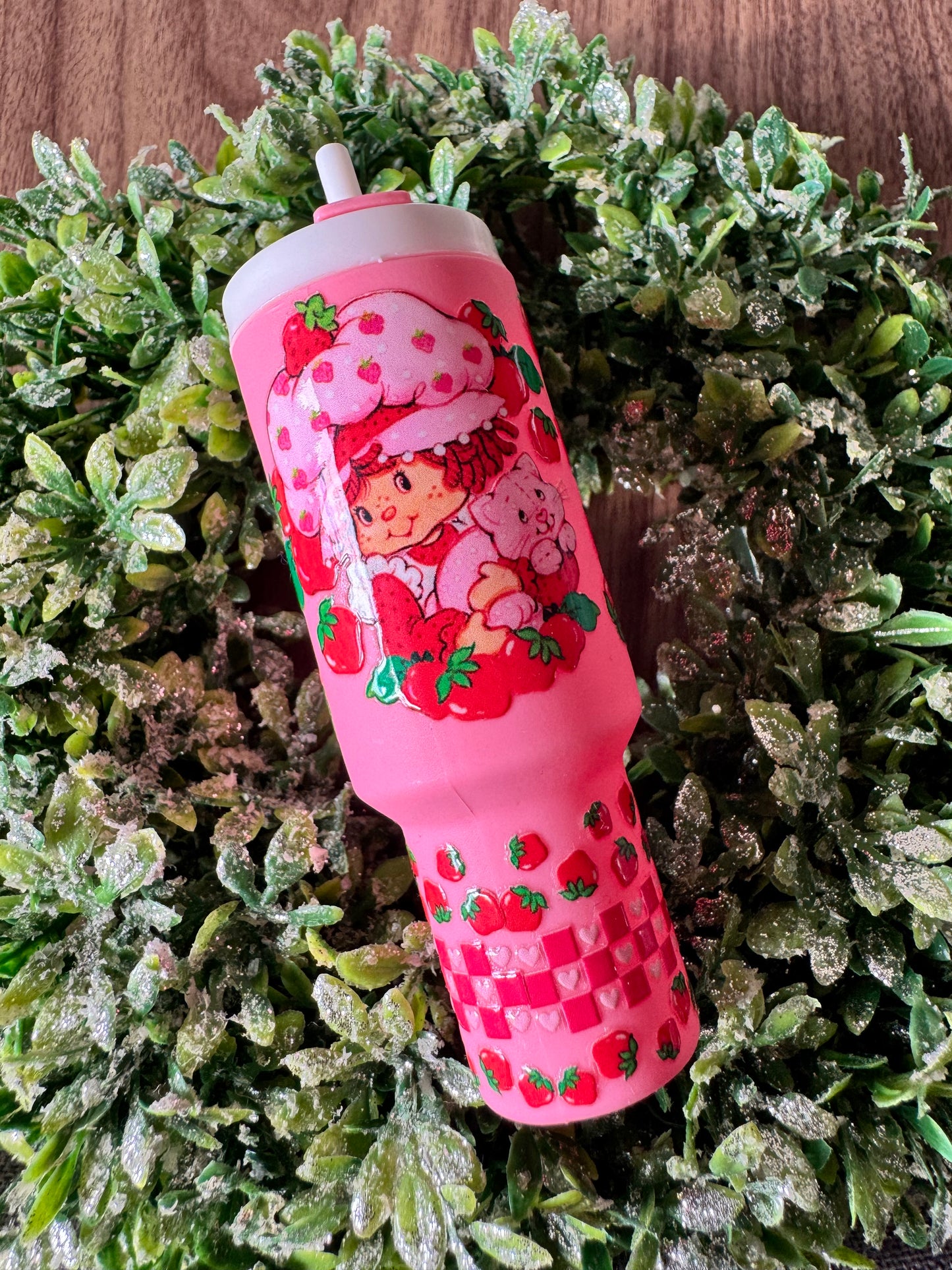 Vintage Berry Girl Mini Tumbler Keychain