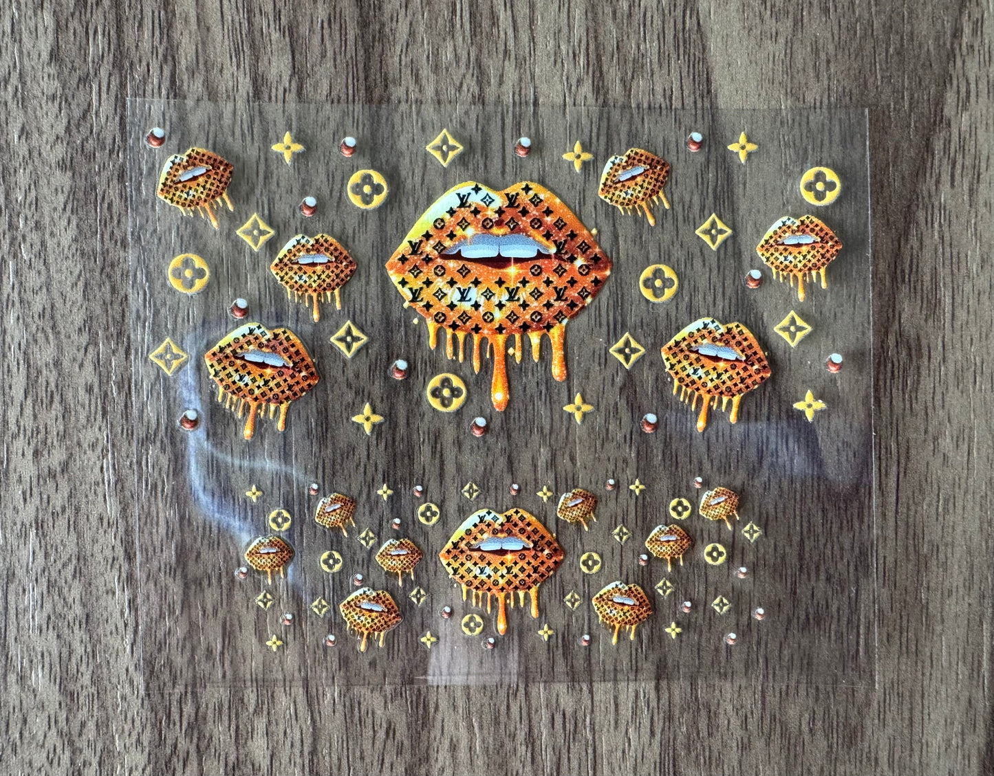 Gold Loo Boujee Lips Mini Wrap