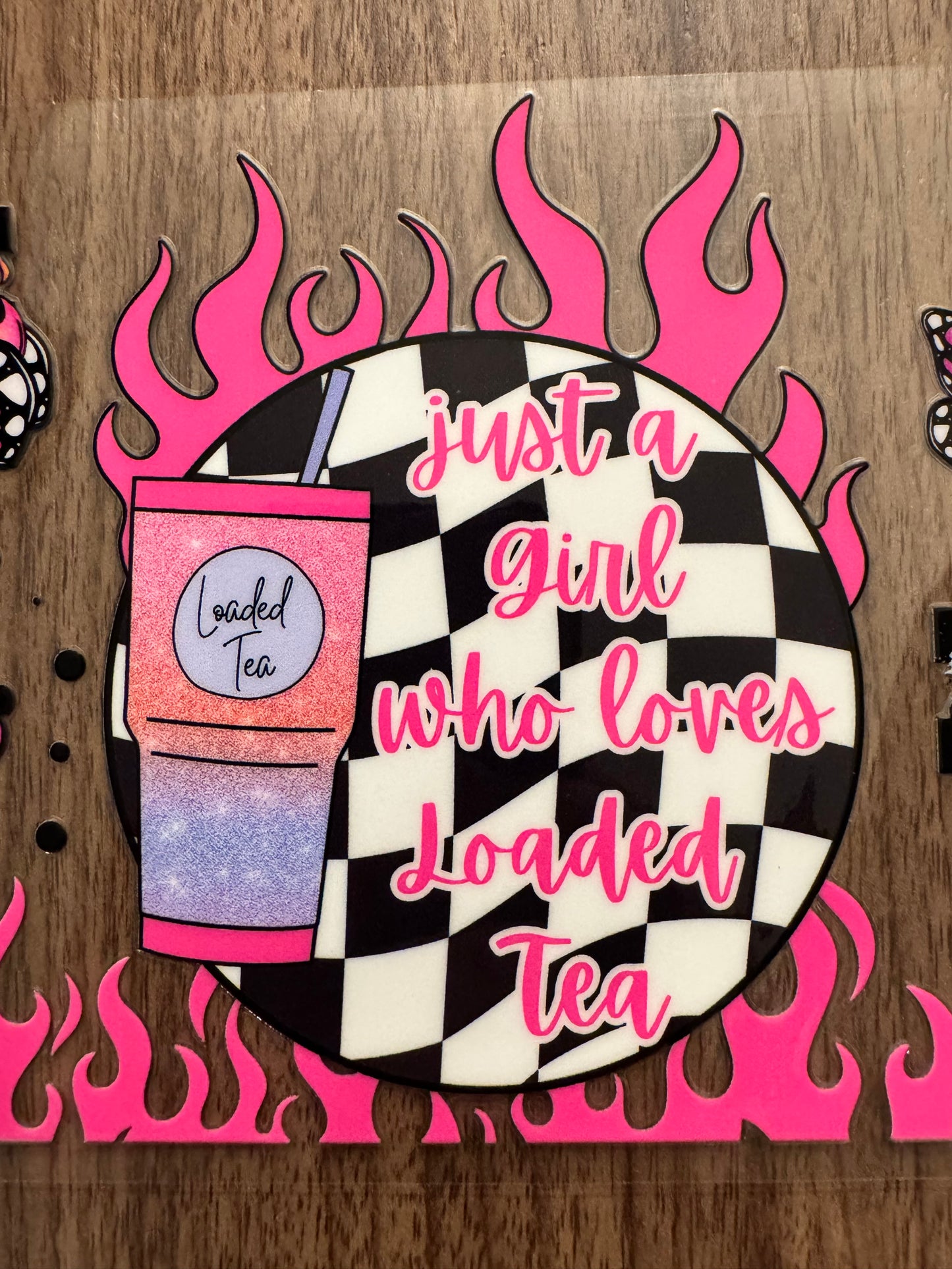 Suspect Loaded Tea Cup Wrap