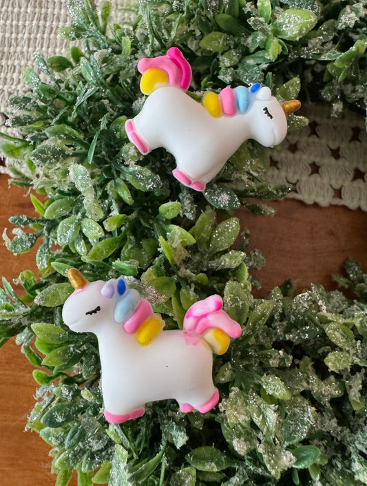 Pretty Unicorn Focal (3-D)