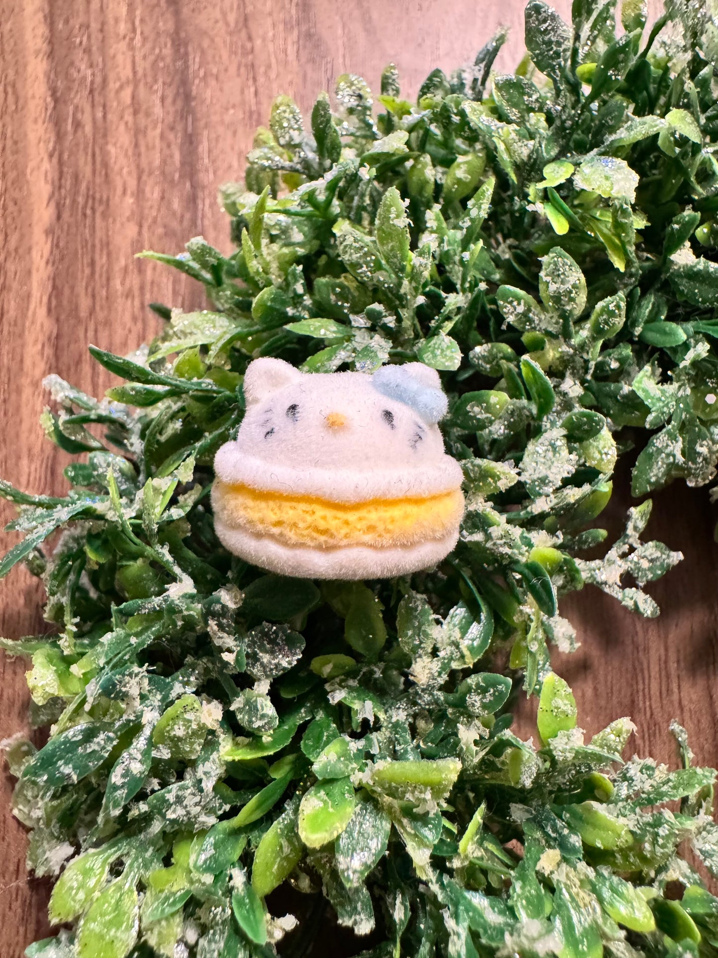 Flocked Kitty Kawaii Macaroon Focal