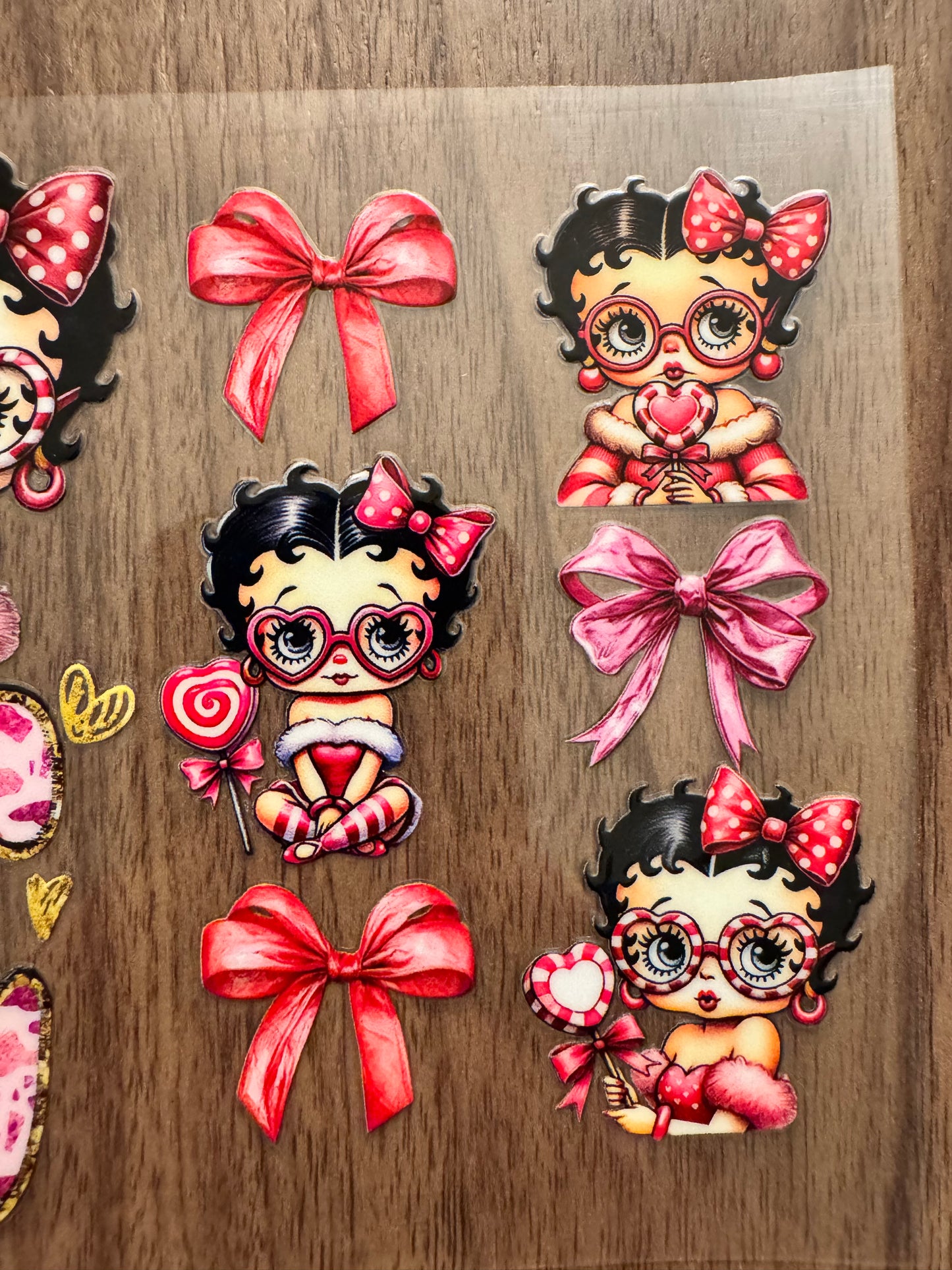 Love Pin-Up Girl Cup Wrap