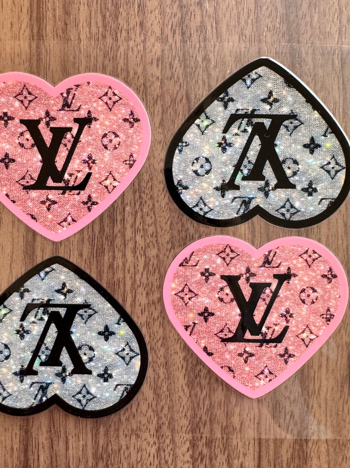 Loo Boujee Sparkly Hearts Cup Wrap