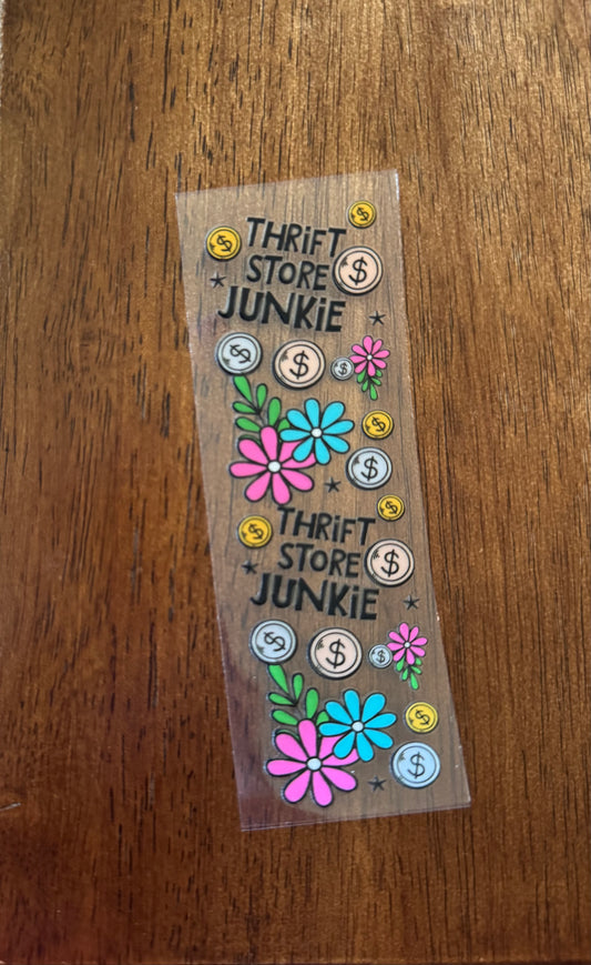 Thrift Store Junkie Pen Wrap