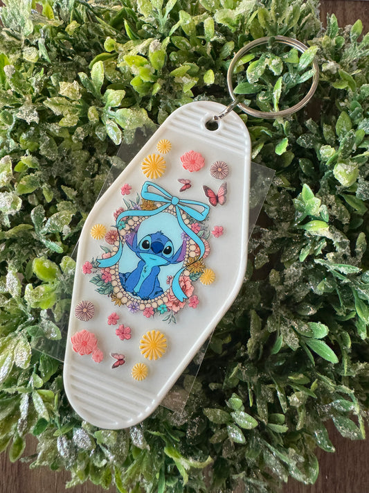 Fancy Blue Alien Keychain Decal
