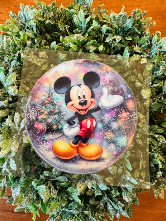 Snowing Mouse Circle Decal