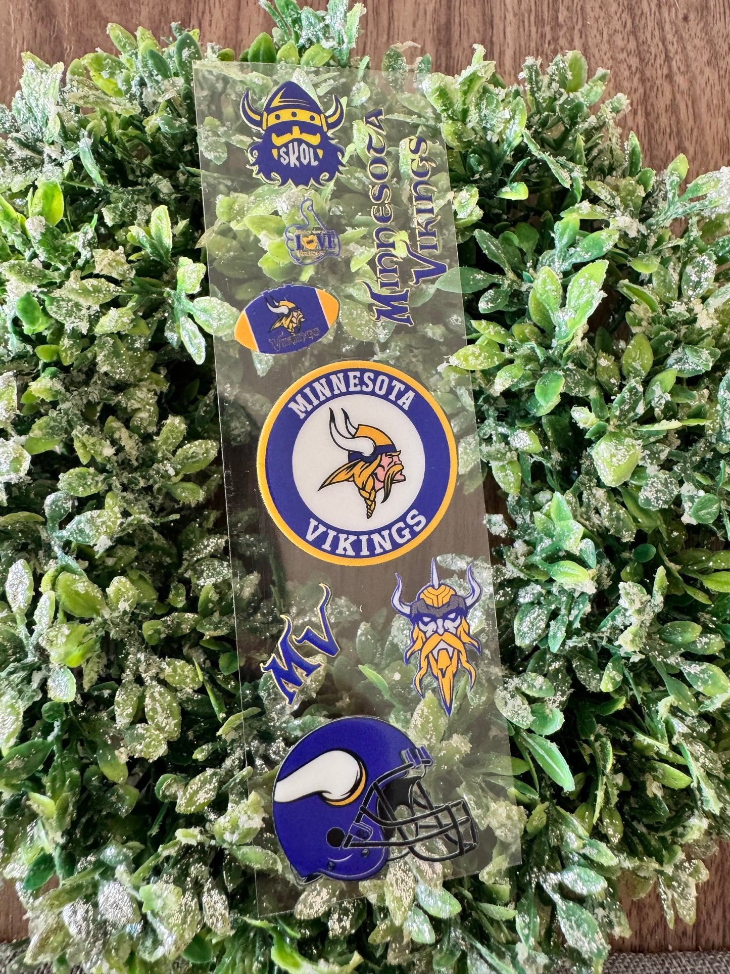 Minnesota Football Pen Wrap