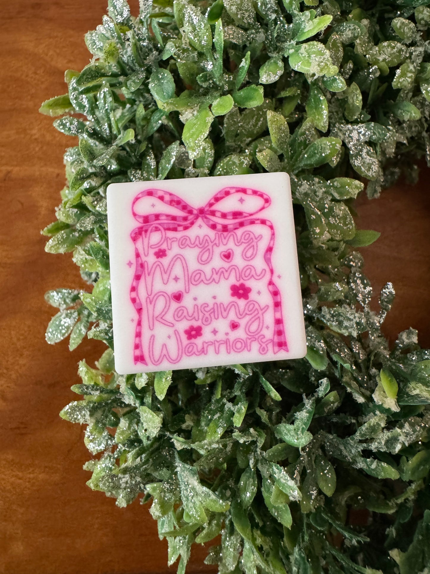 Pink Praying Mama Focal