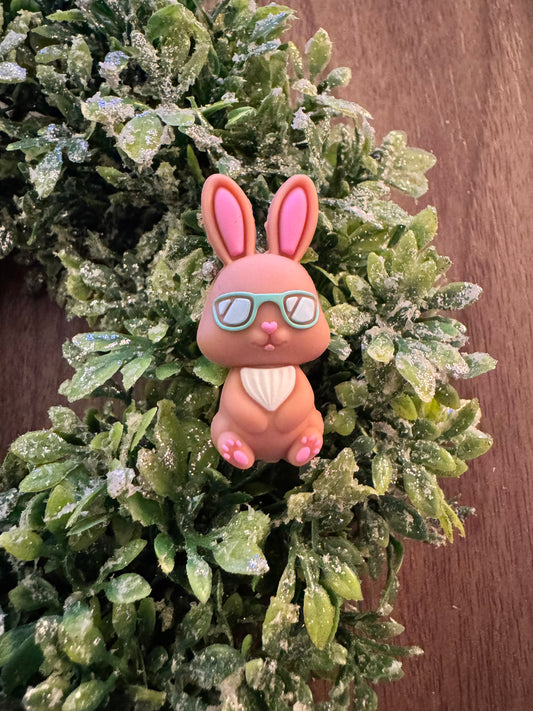 Chilling Bunny Focal (3-D)