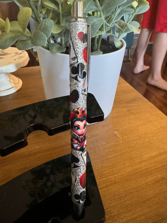 Queen of Hearts Pen