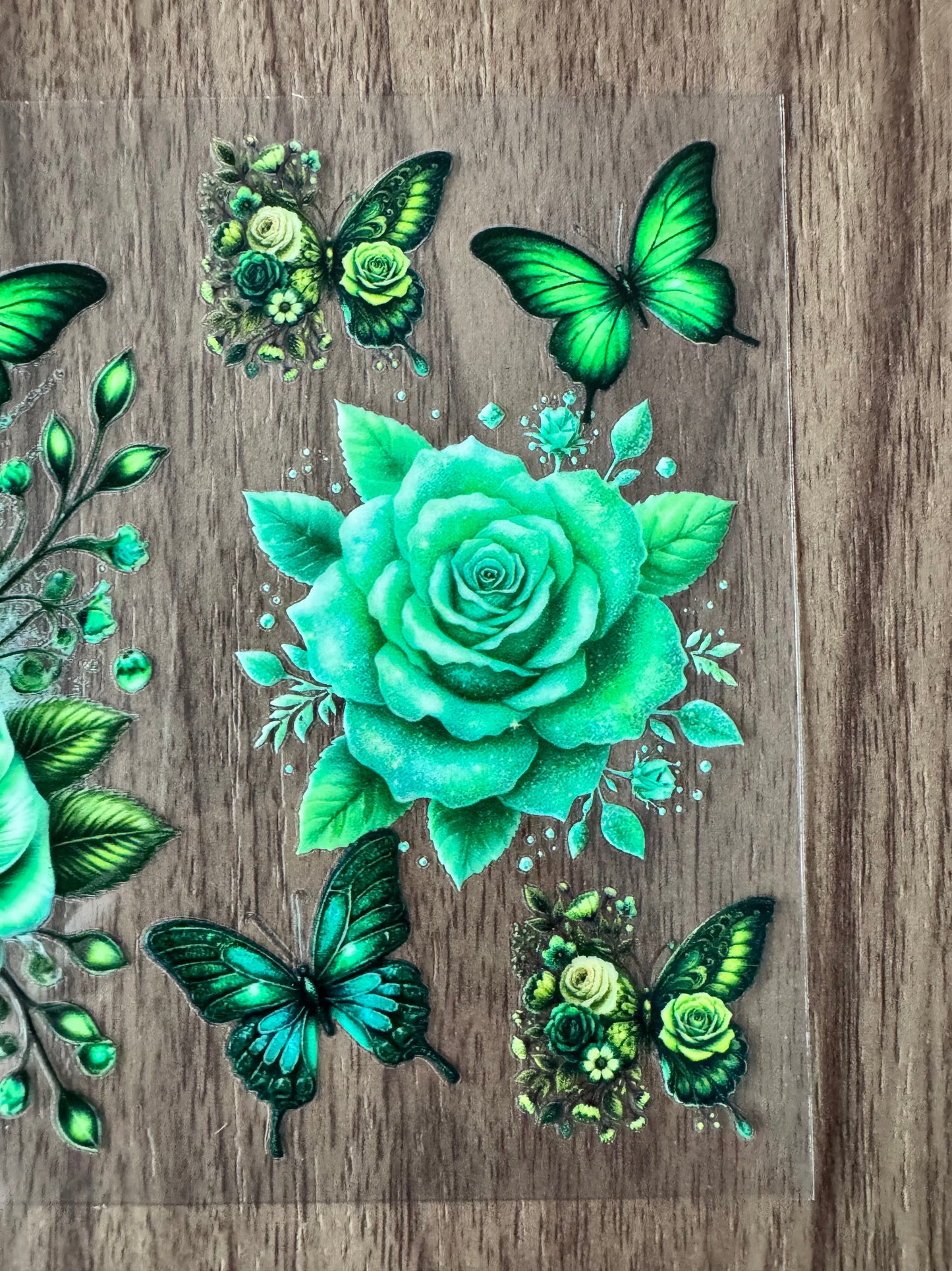 Green Sparkly Awareness Ribbon Cup Wrap