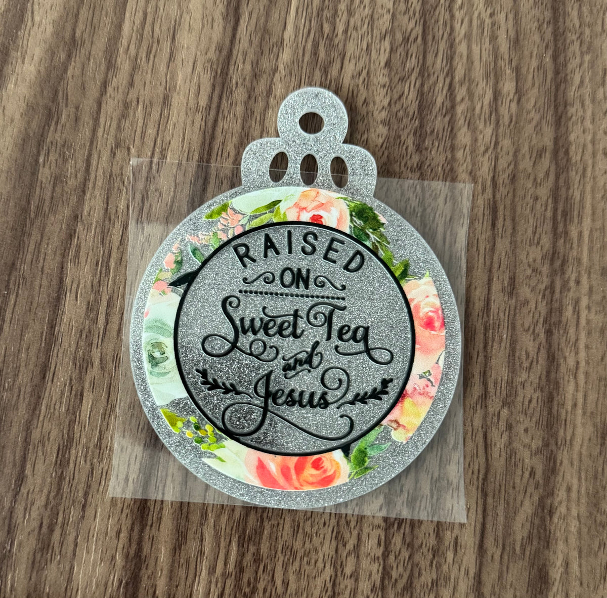 Sweet Tea & Jesus Circle Decal