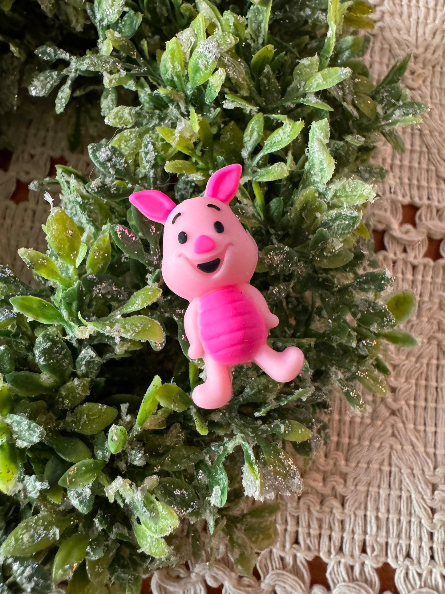 Honey Pig Focal (3-D)