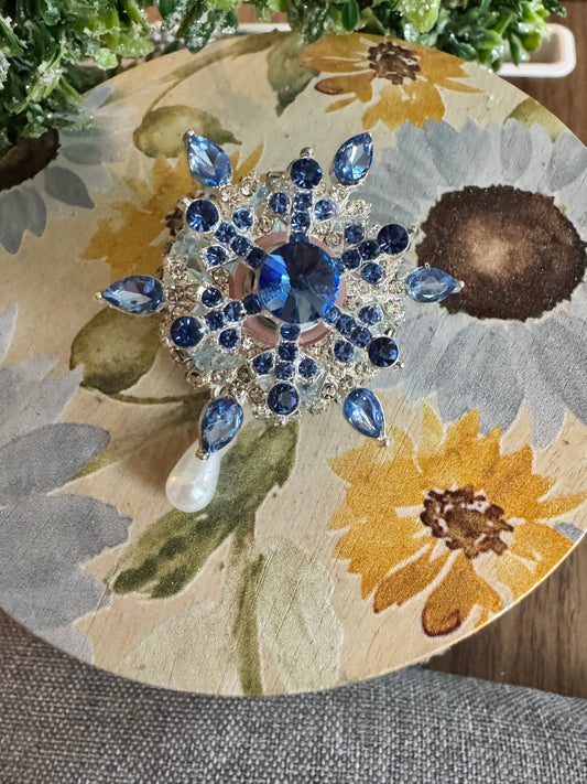 Blue Crystal Snowflake Topper