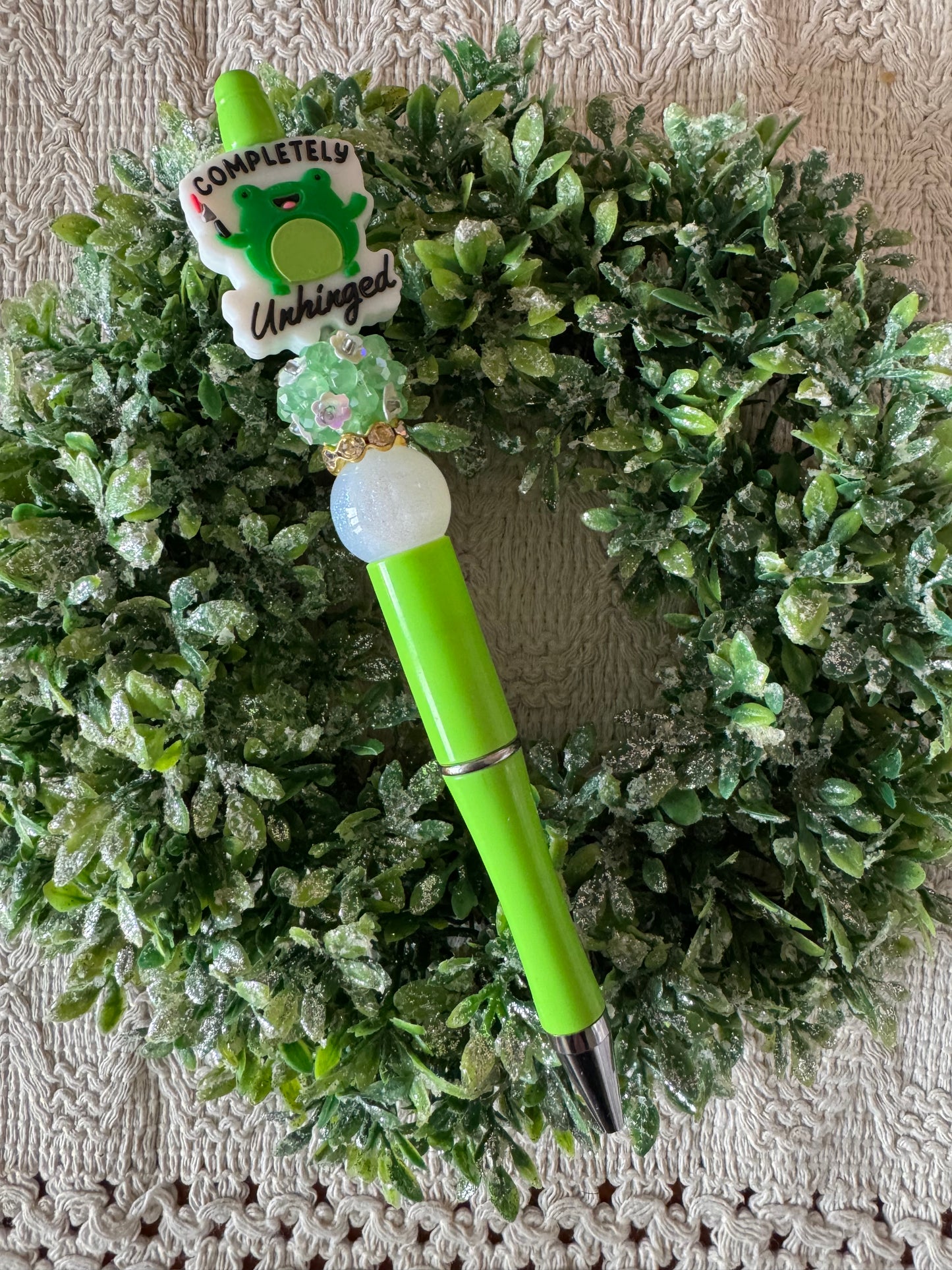 Unhinged Frog Pen
