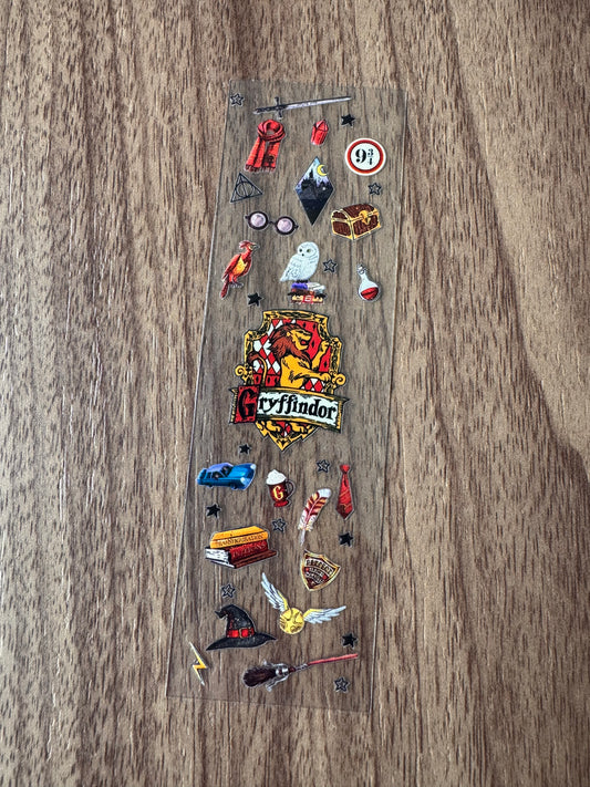 Red Wizard House Pen Wrap