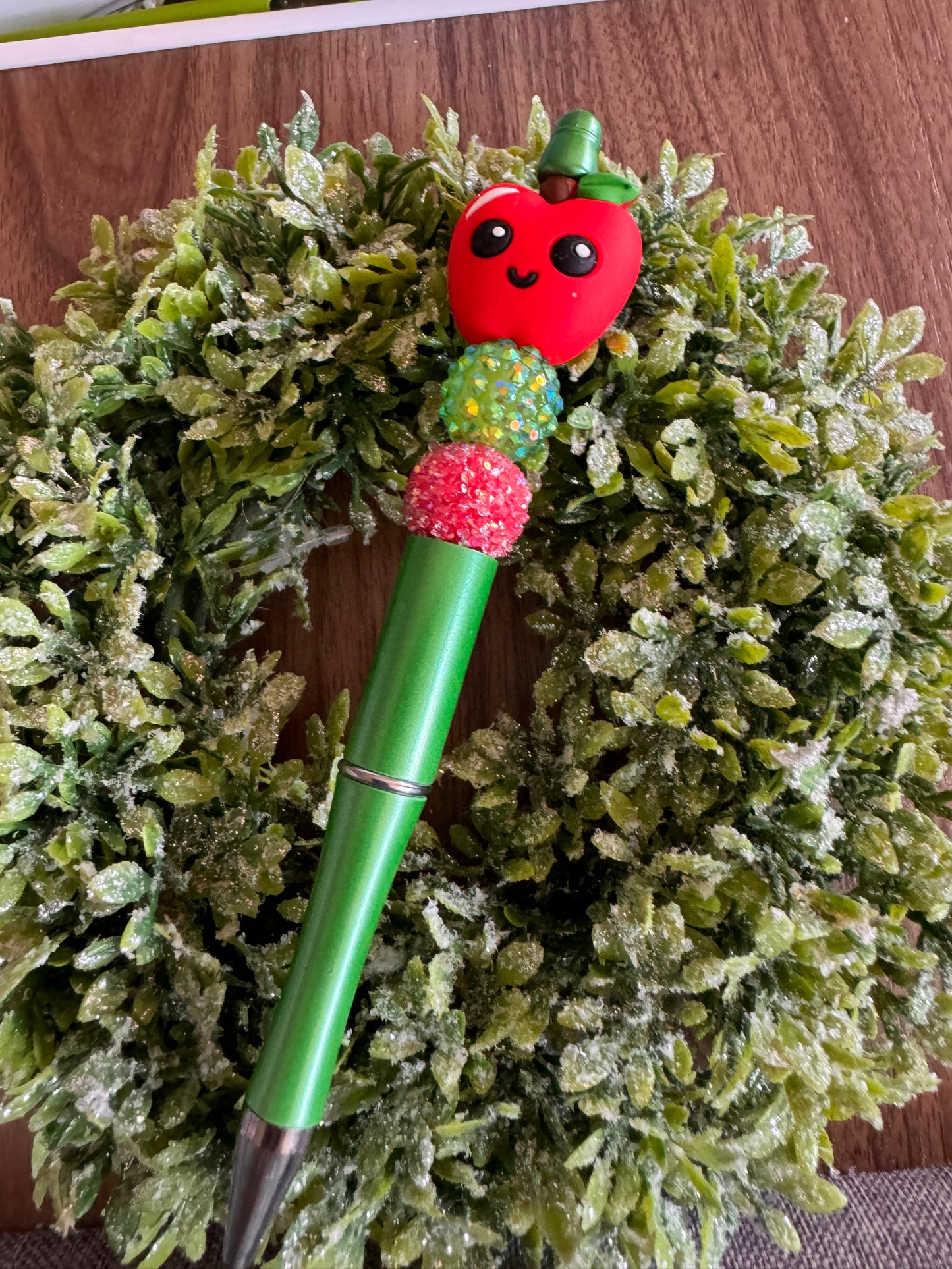 Cute Apple Pen