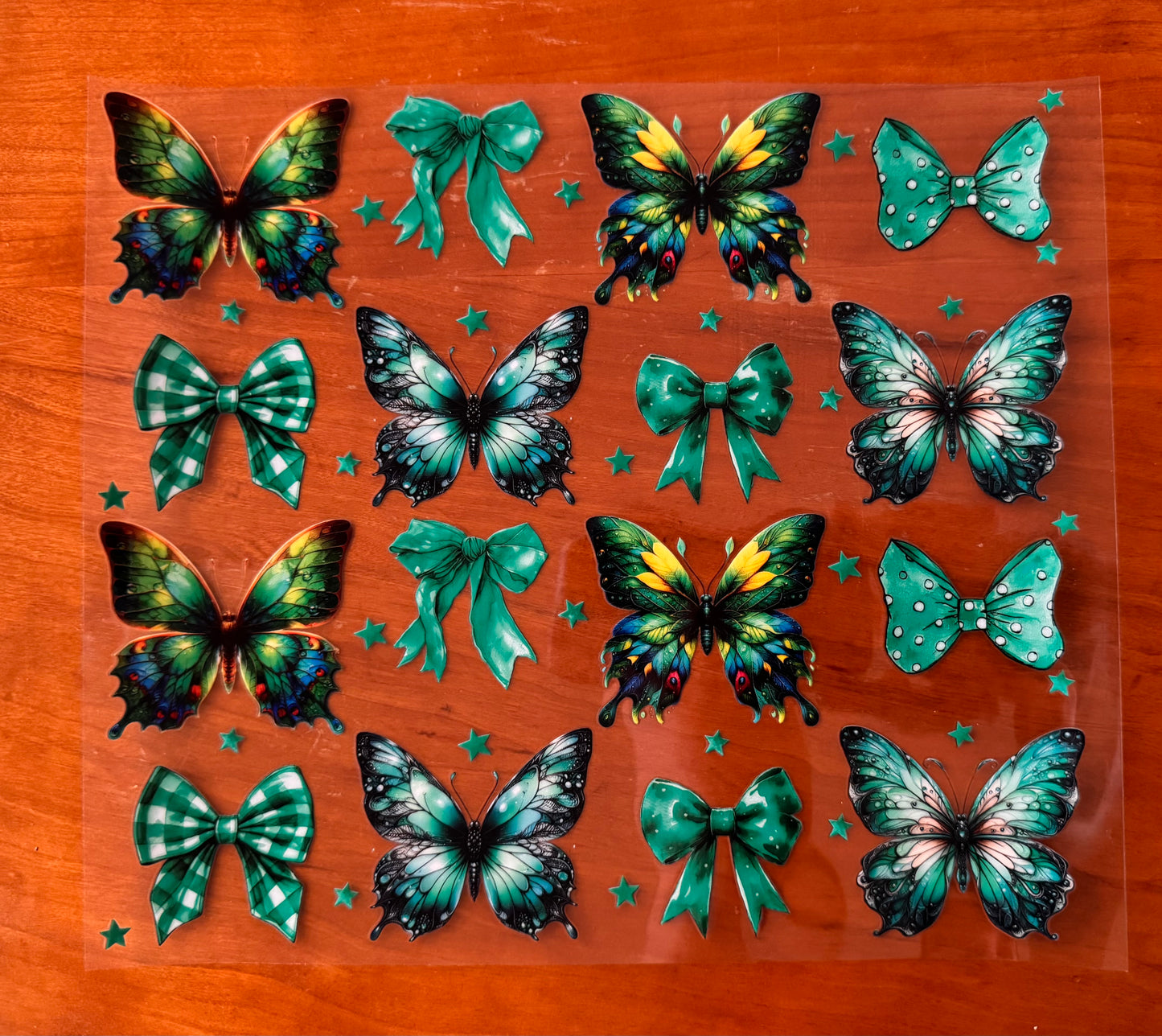 Green Butterflies Cup Wrap