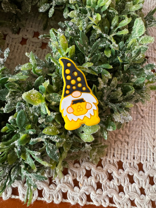 Honey Gnome Focal